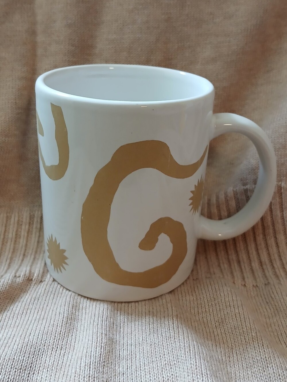 VTG Oscar De La Renta Gold Swirl Design 12 Oz Mug (062926A)